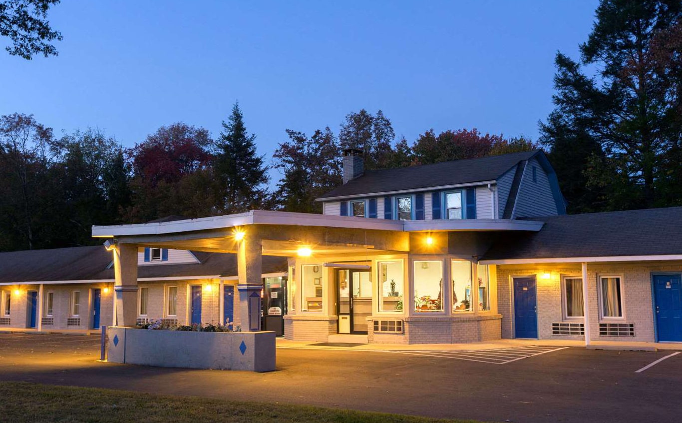 Night Lodge
